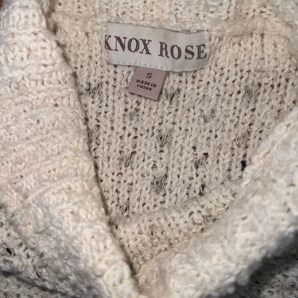 woman’s size small sweater EUC Knox rose - Picture 3 of 3